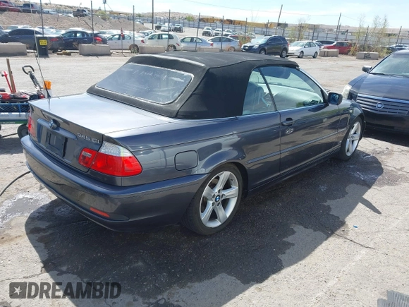 2005 BMW 3 Series 325Ci with VIN WBABW33405PL35861, listed as a IAAI auction lot 42042997 with 137,148 mi miles and . Bid and sale history available at carsss.com. Image 4.