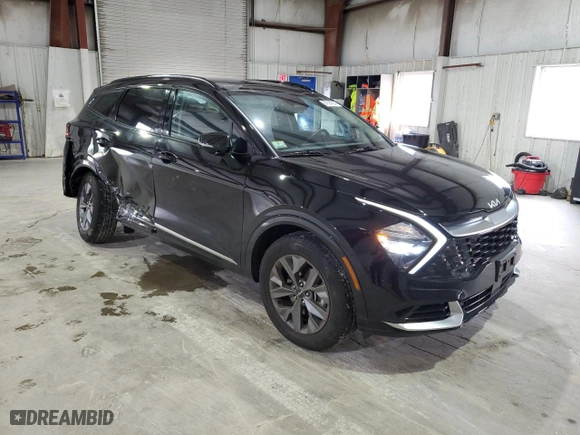 2023 Kia Sportage SX with VIN 5XYK4CAF3PG119070, listed as a Copart auction lot 67834044 with 17,597 mi miles and Salvage Title. Bid and sale history available at carsss.com. Image 4.