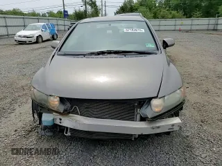 2008 Honda Civic LX z VIN 2HGFA16598H304128, wystawiony jako Copart lot #57183015 z przebiegiem 191 601 mil mil oraz Szkoda całkowita • Salvage title. Historia ofert i sprzedaży dostępna na DreamBid. Obrazek 14.