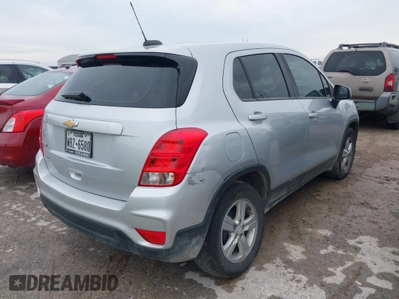 2020 Chevrolet Trax LS with VIN 3GNCJKSBXLL202265, listed as a IAAI auction lot 42462769 with 143,466 mi miles and . Bid and sale history available at DreamBid. Image 4.