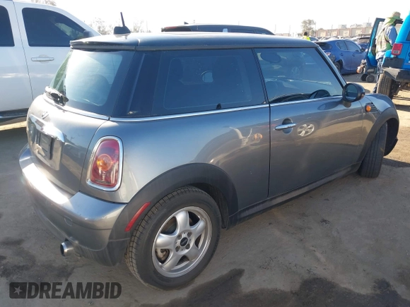 2010 MINI Hardtop with VIN WMWMF3C55ATZ65328, listed as a IAAI auction lot 42009862 with 109,123 mi miles and . Bid and sale history available at DreamBid. Image 4.