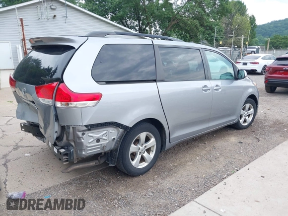 2013 Toyota Sienna LE AAS with VIN 5TDKK3DC7DS332092, listed as a IAAI auction lot 42676665 with 121,481 mi miles and . Bid and sale history available at DreamBid. Image 4.