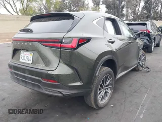 2024 Lexus NX 350h Premium z VIN JTJGKCEZ1R2023707, wystawiony jako IAAI lot #42153729 z przebiegiem 15 285 mil mil oraz . Historia ofert i sprzedaży dostępna na DreamBid. Obrazek 4.