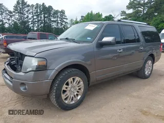 2013 Ford Expedition Max Limited z VIN 1FMJK1K54DEF07890, wystawiony jako IAAI lot #42135461 z przebiegiem 197 173 mil mil oraz . Historia ofert i sprzedaży dostępna na DreamBid. Obrazek 18.