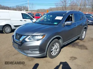 2018 Nissan Rogue SV z VIN KNMAT2MV5JP500550, wystawiony jako IAAI lot #41705570 z przebiegiem 93 495 mil mil oraz . Historia ofert i sprzedaży dostępna na DreamBid. Obrazek 19.