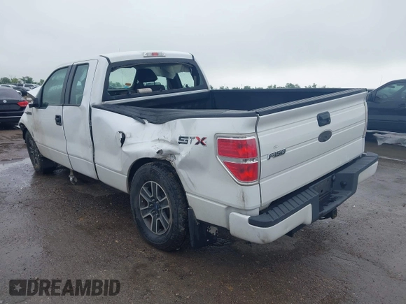 2009 Ford F-150 STX with VIN 1FTRX12W09FA43158, listed as a IAAI auction lot 42098129 with Not Provided miles and . Bid and sale history available at DreamBid. Image 3.