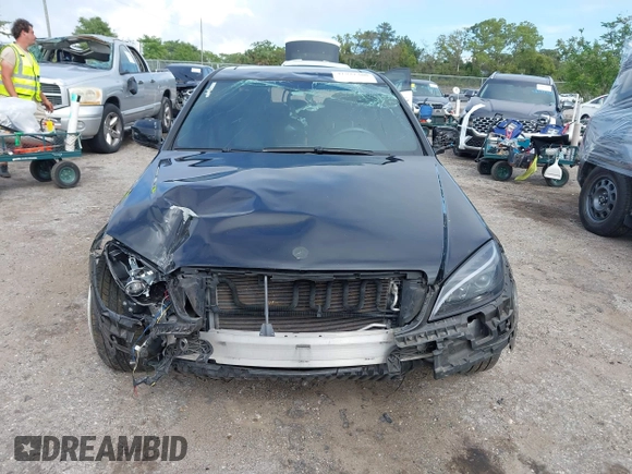 2009 Mercedes-Benz C-Class 3.5L Sport with VIN WDDGF56X89R046740, listed as a IAAI auction lot 41931300 with 150,627 mi miles. Bid and sale history available at carsss.com. Image 12.