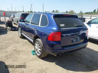2006 Porsche Cayenne with VIN WP1AA29P86LA26221, listed as a IAAI auction lot 41863670 with 136,359 mi miles. Bid and sale history available at carsss.com. Image 3.