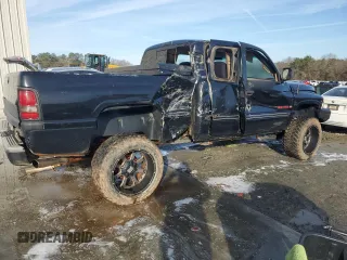 1999 Dodge 1500 with VIN 1B7HF13Z1XJ622564, listed as a Copart auction lot 42615515 with 242,904 mi miles and Salvage title. Bid and sale history available at DreamBid. Image 3.