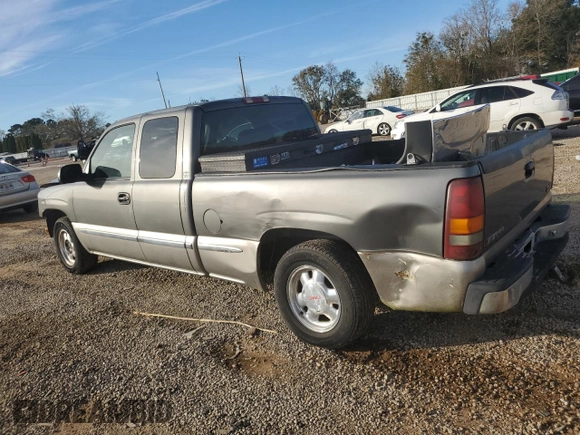 2000 GMC Sierra 1500 SL with VIN 2GTEC19V6Y1286471, listed as a Copart auction lot 37677754 with 289,027 mi miles and Non Repairable. Bid and sale history available at DreamBid. Image 2.