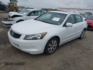 2009 Honda Accord EX-L z VIN 1HGCP26879A135132, wystawiony jako IAAI lot #41972216 z przebiegiem 100 565 mil mil oraz . Historia ofert i sprzedaży dostępna na DreamBid. Obrazek 18.