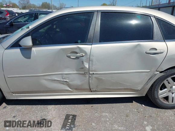 2012 Chevrolet Impala LT Fleet with VIN 2G1WG5E36C1289327, listed as a IAAI auction lot 41816941 with 215,873 mi miles and . Bid and sale history available at DreamBid. Image 14.
