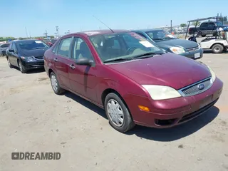 2007 Ford Focus S with VIN 1FAFP34N37W138335, listed as a IAAI auction lot 42609967 with 122,352 mi miles and . Bid and sale history available at DreamBid. Image 1.