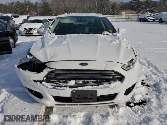 2014 Ford Fusion Titanium with VIN 3FA6P0K94ER277040, listed as a Copart auction lot 88780385 with 131,545 mi miles and Salvage Title. Bid and sale history available at DreamBid. Image 5.