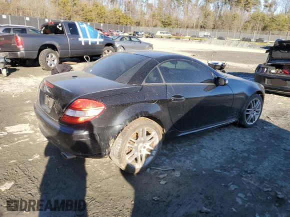 2007 Mercedes-Benz SLK-Class 3.0L with VIN WDBWK54F57F154189, listed as a Copart auction lot 45678515 with 118,934 mi miles and Salvage Title. Bid and sale history available at carsss.com. Image 3.