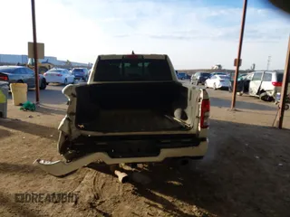 2022 Ram 1500 Big Horn with VIN 1C6SRFFTXNN351308, listed as a IAAI auction lot 41424332 with 271,908 mi miles and . Bid and sale history available at DreamBid. Image 16.