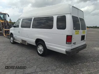 2013 Ford Econoline Cargo Super Duty Commercial с VIN 1FTDS3EL3DDB18106, выставлен на аукционе IAAI как лот 42483453 с пробегом 67 626 миль миль и . История ставок и продаж доступна на DreamBid. Изображение 3.