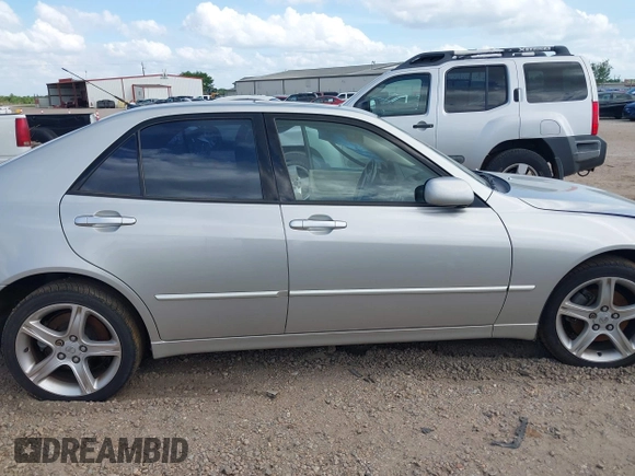 2004 Lexus IS 300/350 with VIN JTHBD192940082113, listed as a IAAI auction lot 41954373 with 189,891 mi miles and . Bid and sale history available at carsss.com. Image 13.