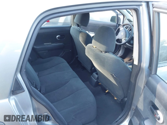 2011 Nissan Versa 1.8 S with VIN 3N1BC1AP9BL423170, listed as a IAAI auction lot 41821121 with 246,940 mi miles. Bid and sale history available at carsss.com. Image 8.