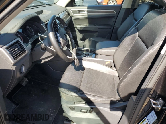 2018 Volkswagen Atlas 3.6L V6 SEL with VIN 1V2MR2CA3JC505648, listed as a Copart auction lot 48658235 with 68,455 mi miles and Salvage Title. Bid and sale history available at carsss.com. Image 7.