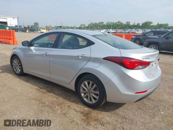 2016 Hyundai Elantra SE z VIN 5NPDH4AE1GH727236, wystawiony jako IAAI lot #39440992 z przebiegiem 76 917 mil mil oraz . Historia ofert i sprzedaży dostępna na DreamBid. Obrazek 3.