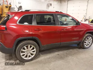 2014 Jeep Cherokee Limited with VIN 1C4PJMDS6EW189756, listed as a IAAI auction lot 41919966 with 122,172 mi miles. Bid and sale history available at carsss.com. Image 13.