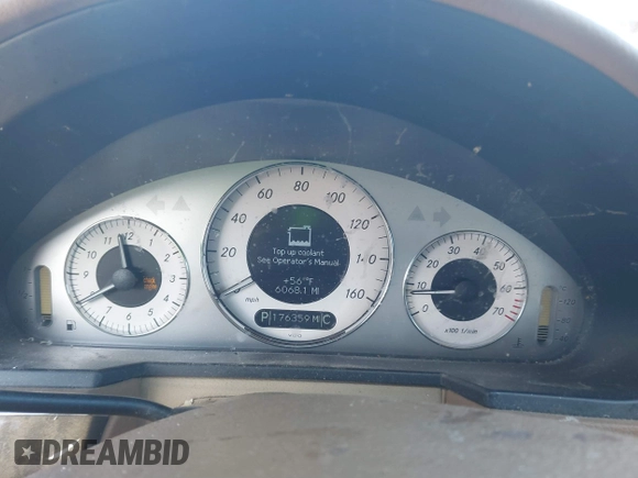 2007 Mercedes-Benz E-Class 3.5L with VIN WDBUF87X57X221918, listed as a IAAI auction lot 41618274 with 176,359 mi miles. Bid and sale history available at carsss.com. Image 7.