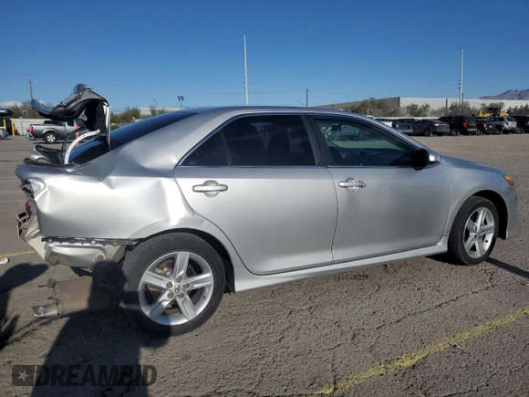 2014 Toyota Camry L with VIN 4T1BF1FK6EU814168, listed as a Copart auction lot 51614385 with 172,776 mi miles and Salvage Title. Bid and sale history available at carsss.com. Image 3.
