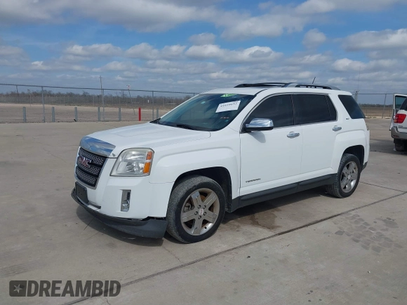 2013 GMC Terrain SLT with VIN 2GKALWEK0D6333096, listed as a IAAI auction lot 41610652 with 218,749 mi miles and . Bid and sale history available at DreamBid. Image 2.