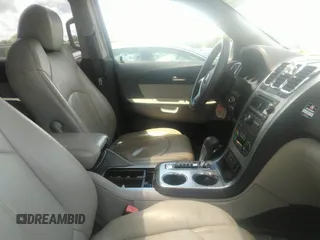 2007 GMC Acadia SLT z VIN 1GKER23797J156367, wystawiony jako IAAI lot #42251793 z przebiegiem 199 049 mil mil oraz . Historia ofert i sprzedaży dostępna na DreamBid. Obrazek 5.
