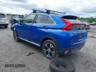 2019 Mitsubishi Eclipse Cross SE with VIN JA4AT5AA0KZ024307, listed as a IAAI auction lot 42368053 with 62,178 mi miles and . Bid and sale history available at DreamBid. Image 3.