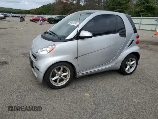 2011 Smart fortwo Pure with VIN WMEEJ3BA6BK449704, listed as a Copart auction lot 69454434 with Not Provided miles and Clean Title. Bid and sale history available at DreamBid. Image 1.