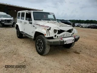 2016 Jeep Wrangler Unlimited Sahara with VIN 1C4BJWEG6GL215468, listed as a Copart auction lot 55512935 with 155,030 mi miles and Salvage title. Bid and sale history available at DreamBid. Image 14.
