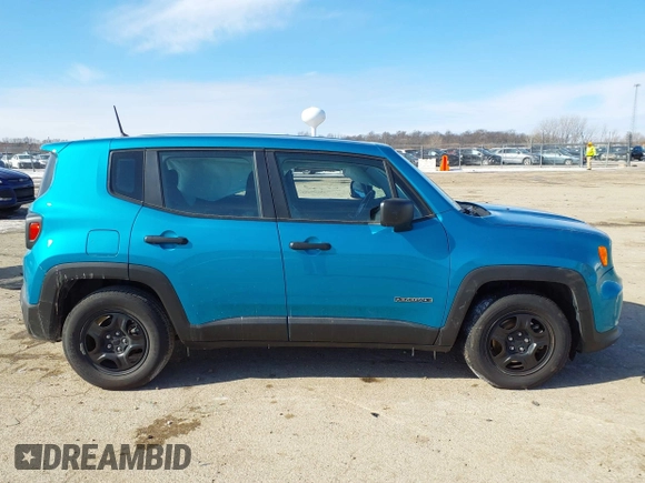 2020 Jeep Renegade Sport with VIN ZACNJAAB1LPL35899, listed as a IAAI auction lot 41585272 with 17,860 mi miles and . Bid and sale history available at carsss.com. Image 14.