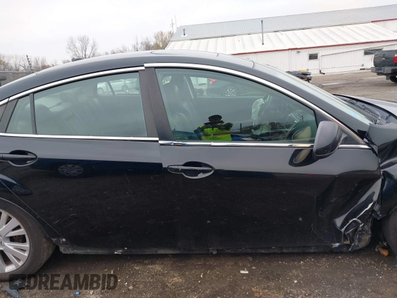 2009 Mazda 6 i Touring with VIN 1YVHP82A595M16347, listed as a IAAI auction lot 40869553 with 109,675 mi miles and . Bid and sale history available at carsss.com. Image 14.