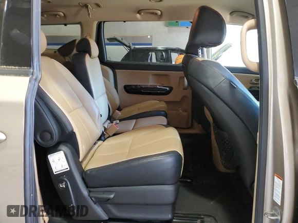 2015 Kia Sedona EX with VIN KNDMC5C1XF6020093, listed as a Copart auction lot 53555475 with 172,154 mi miles and Clean Title. Bid and sale history available at carsss.com. Image 11.
