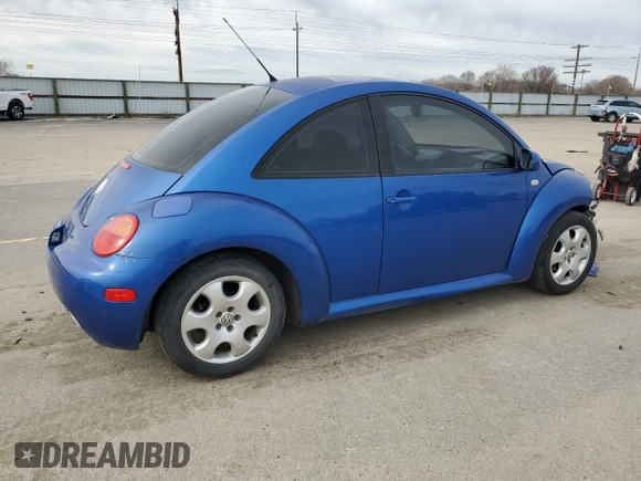2003 Volkswagen Beetle GLS z VIN 3VWCK21C03M425700, wystawiony jako Copart lot #47312415 z przebiegiem 135 331 mil mil oraz Szkoda całkowita • Salvage title. Historia ofert i sprzedaży dostępna na DreamBid. Obrazek 3.