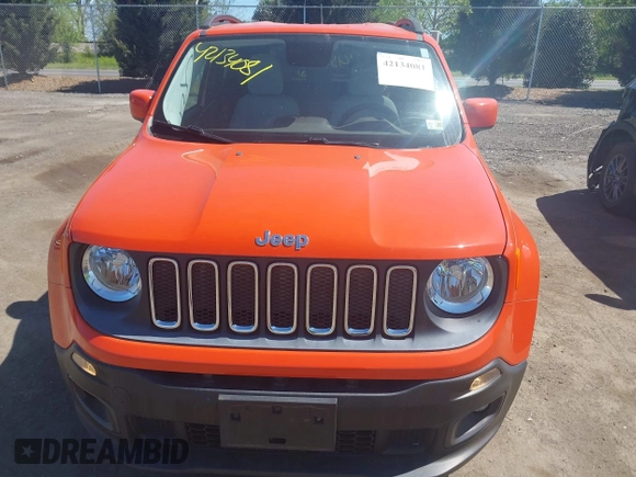 2016 Jeep Renegade Latitude with VIN ZACCJABTXGPC53077, listed as a IAAI auction lot 42134081 with 30,191 mi miles and . Bid and sale history available at carsss.com. Image 12.