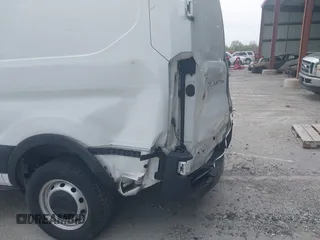 2020 Ford Transit Cargo с VIN 1FTBR1Y84LKA03622, выставлен на аукционе IAAI как лот 41966900 с пробегом 117 059 миль миль и . История ставок и продаж доступна на DreamBid. Изображение 20.