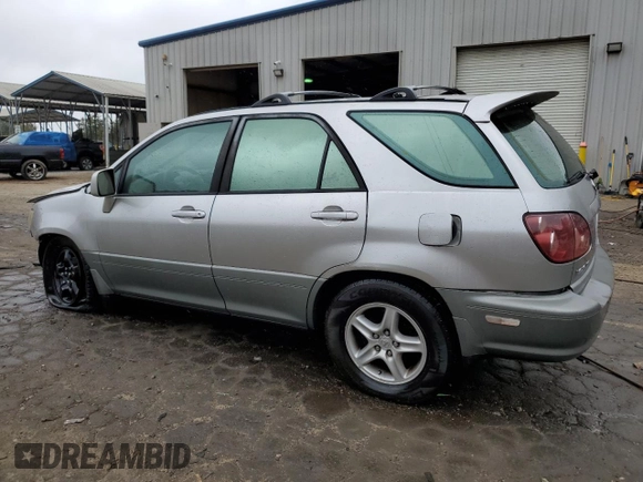 2000 Lexus RX 300 with VIN JT6GF10U1Y0052259, listed as a Copart auction lot 79440224 with 261,949 mi miles and Salvage Title. Bid and sale history available at carsss.com. Image 2.