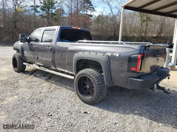 2011 Chevrolet Silverado 2500HD LT with VIN 1GC1KXC87BF137171, listed as a Copart auction lot 46327515 with 0 mi miles and Salvage Title. Bid and sale history available at carsss.com. Image 2.
