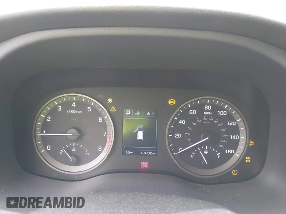 2017 Hyundai Tucson SE with VIN KM8J3CA48HU556569, listed as a IAAI auction lot 41378853 with 67,832 mi miles. Bid and sale history available at carsss.com. Image 7.