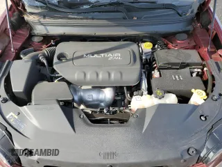 2019 Jeep Cherokee Latitude Plus with VIN 1C4PJLLB6KD110234, listed as a Copart auction lot 58805183 with 34,975 mi miles and Salvage title. Bid and sale history available at DreamBid. Image 14.