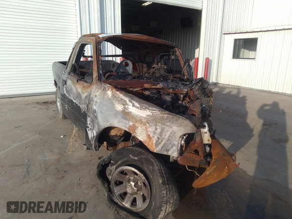 1999 Mazda B-Series 2WD Truck SE with VIN 4F4YR16V8XTM13964, listed as a IAAI auction lot 39963394 with 1 mi miles. Bid and sale history available at carsss.com. Image 1.
