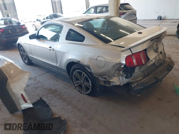 2011 Ford Mustang V6 with VIN 1ZVBP8AM9B5106521, listed as a IAAI auction lot 42041970 with 220,108 mi miles and . Bid and sale history available at DreamBid. Image 3.