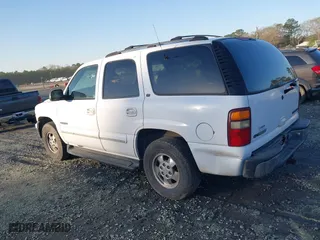 2001 Chevrolet Tahoe LT with VIN 1GNEC13T91R140982, listed as a IAAI auction lot 41801748 with 429,014 mi miles. Bid and sale history available at carsss.com. Image 3.
