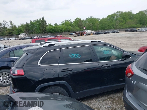 2019 Jeep Cherokee Limited with VIN 1C4PJLDB7KD419340, listed as a IAAI auction lot 39408520 with 80,615 mi miles and . Bid and sale history available at DreamBid. Image 13.