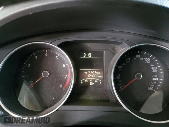 2015 Volkswagen Jetta SE with VIN 3VWD17AJ4FM319385, listed as a Copart auction lot 58380125 with 124,877 mi miles and Salvage title. Bid and sale history available at DreamBid. Image 9.