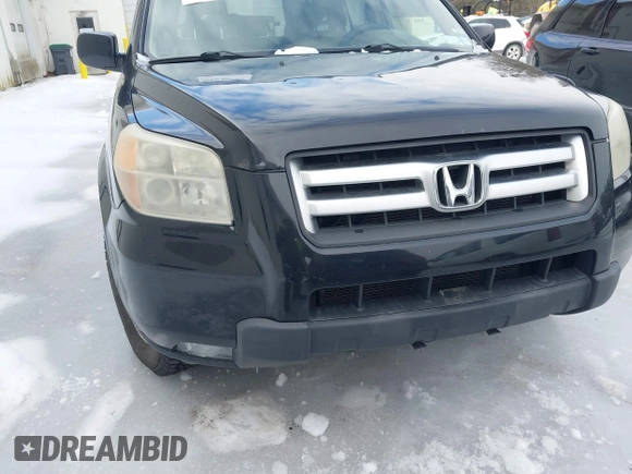 2008 Honda Pilot EX-L with VIN 5FNYF18588B050066, listed as a IAAI auction lot 41649007 with 172,018 mi miles. Bid and sale history available at carsss.com. Image 6.