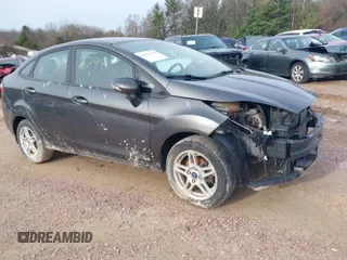 2019 Ford Fiesta SE z VIN 3FADP4BJ4KM159233, wystawiony jako IAAI lot #41642299 z przebiegiem 115 334 mil mil oraz . Historia ofert i sprzedaży dostępna na DreamBid. Obrazek 1.